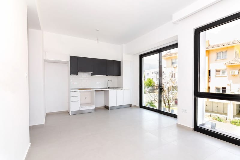 Апартаменты в жилом комплексе в непосредственной близости от лазурного моря в районе Караогланоглу, Кирения (007498) — фото 10