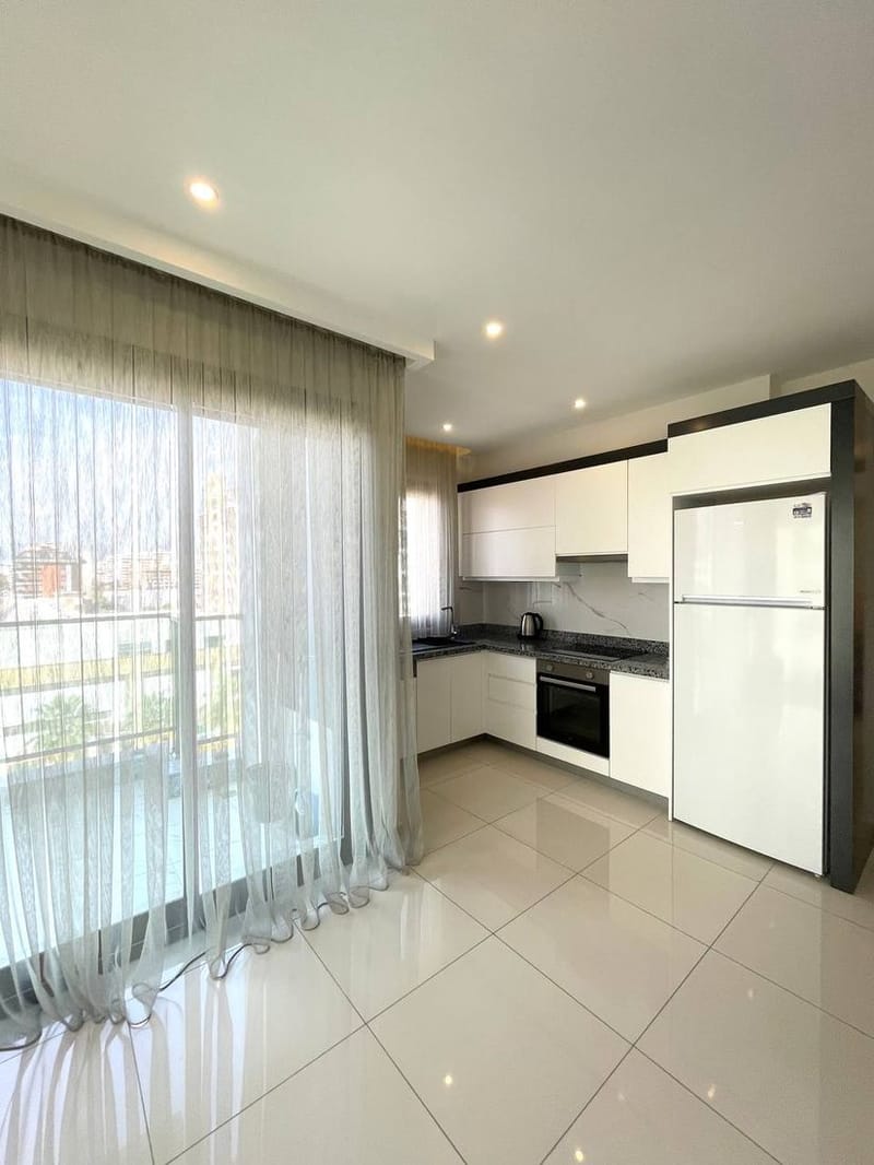 Современная квартира в роскошном комплексе в живописном районе Каргыджак (0140001) — фото 2