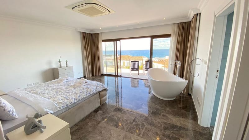 Виллы в комплексе на берегу Средиземного моря, в самом сердце Эсентепе (011498) — фото 26