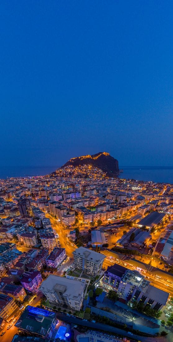 Квартира 1+1 идеально расположена в центре Алании, на улице Сугёзю (34400) — фото 8