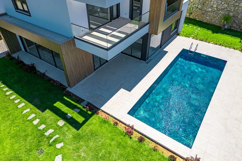 Шикарная вилла с видом на горы и море на продажу в районе Каргыджак (004422) — фото 8