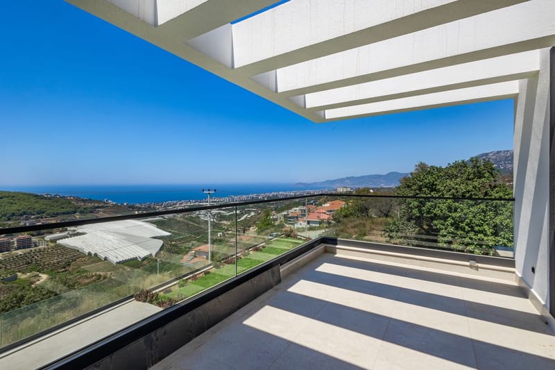 Шикарная вилла с видом на горы и море на продажу в районе Каргыджак (004422) — фото 11